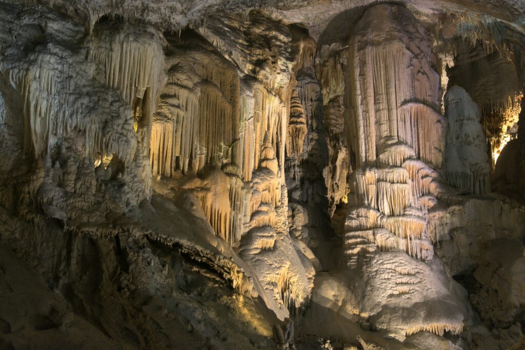 plus-belle-grotte-europe-Postojna